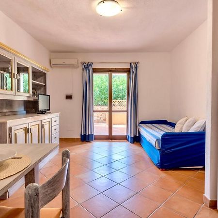 Residence A Golfo Di Marinella A 450 Mt Dal Mare Eksteriør bilde