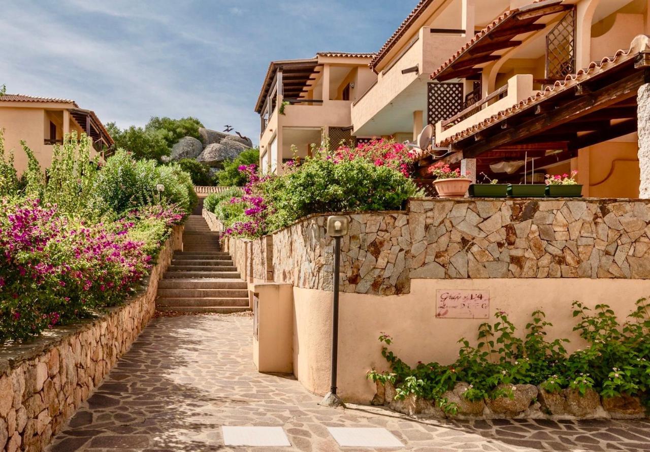 Residence A Golfo Di Marinella A 450 Mt Dal Mare Eksteriør bilde