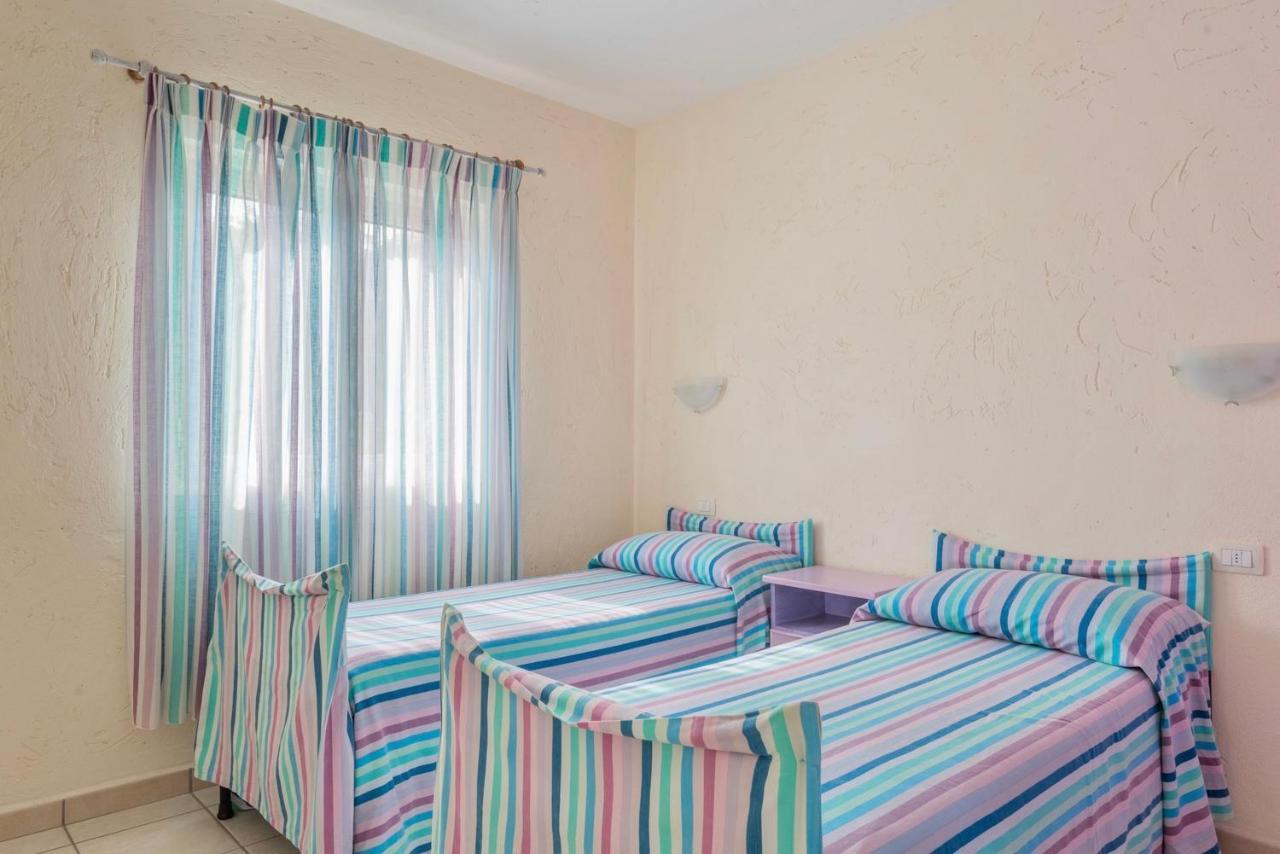 Residence A Golfo Di Marinella A 450 Mt Dal Mare Eksteriør bilde