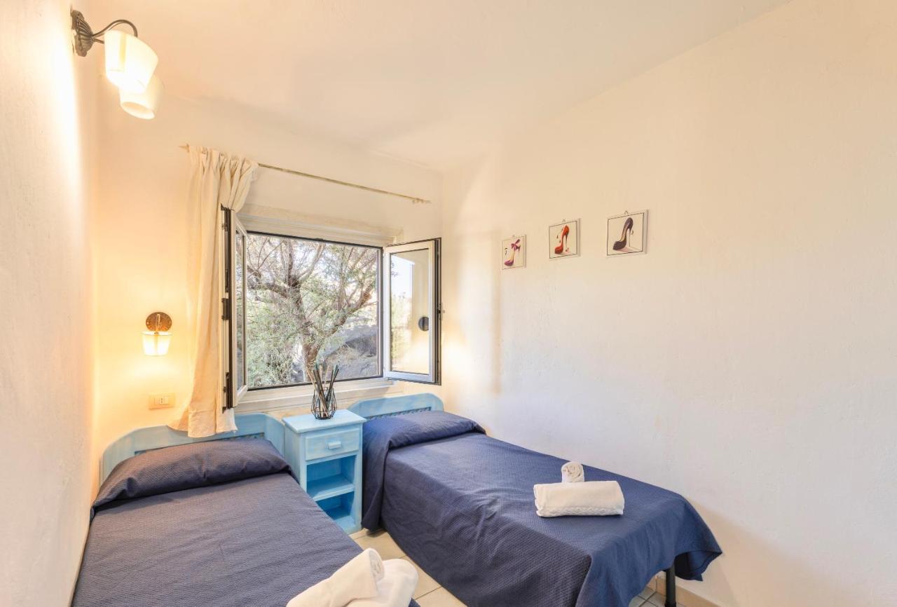 Residence A Golfo Di Marinella A 450 Mt Dal Mare Eksteriør bilde