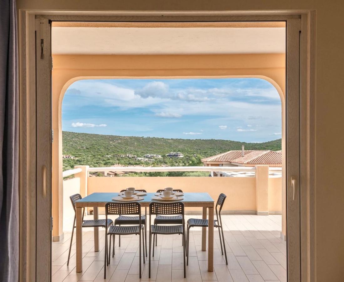Residence A Golfo Di Marinella A 450 Mt Dal Mare Eksteriør bilde