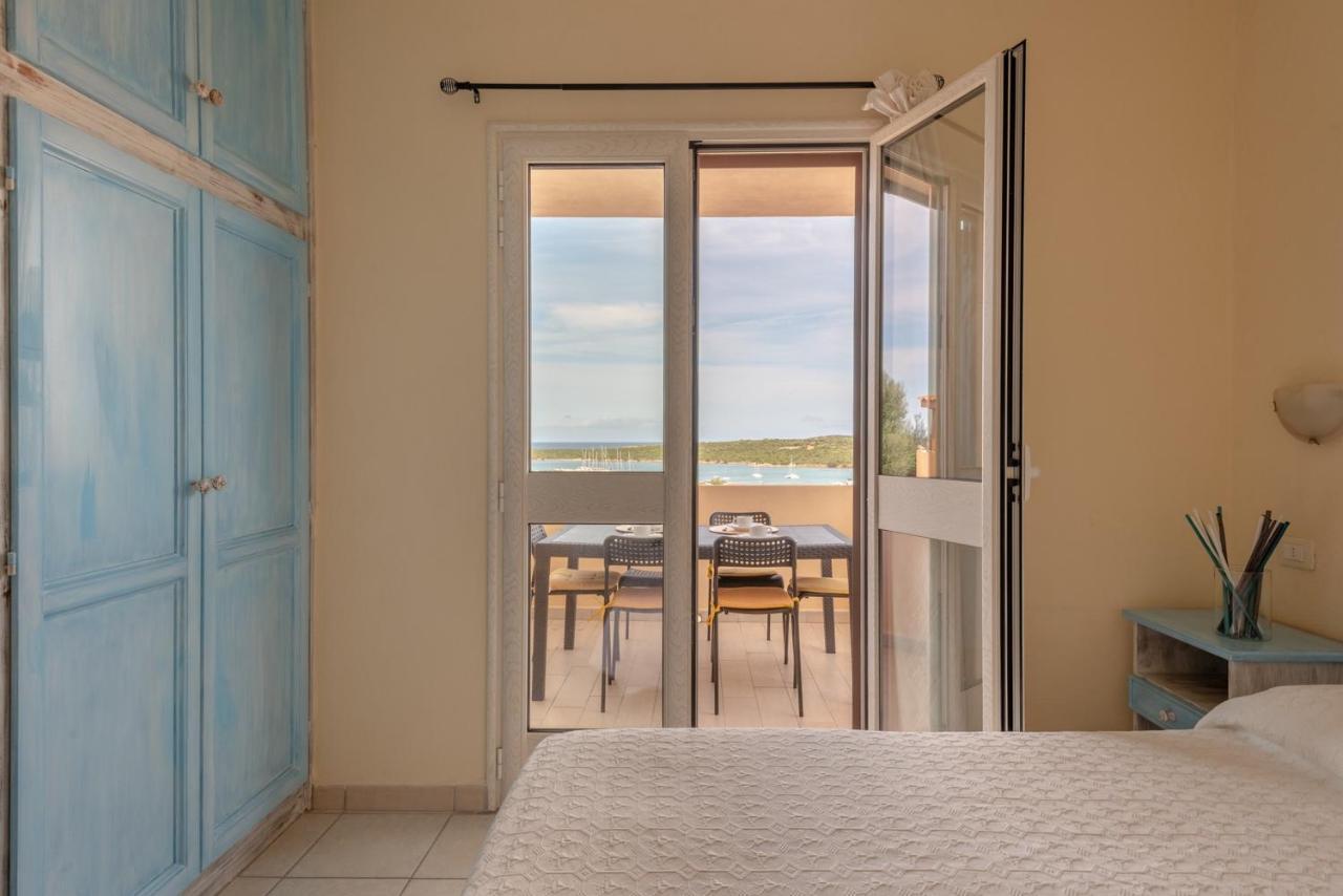 Residence A Golfo Di Marinella A 450 Mt Dal Mare Eksteriør bilde